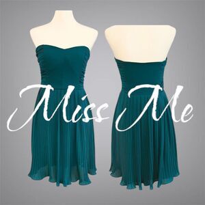 Miss Me Strapless Pleated Dress Size Small